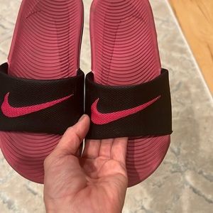 Nike | Shoes | Nike Pool Slides Size 2y 